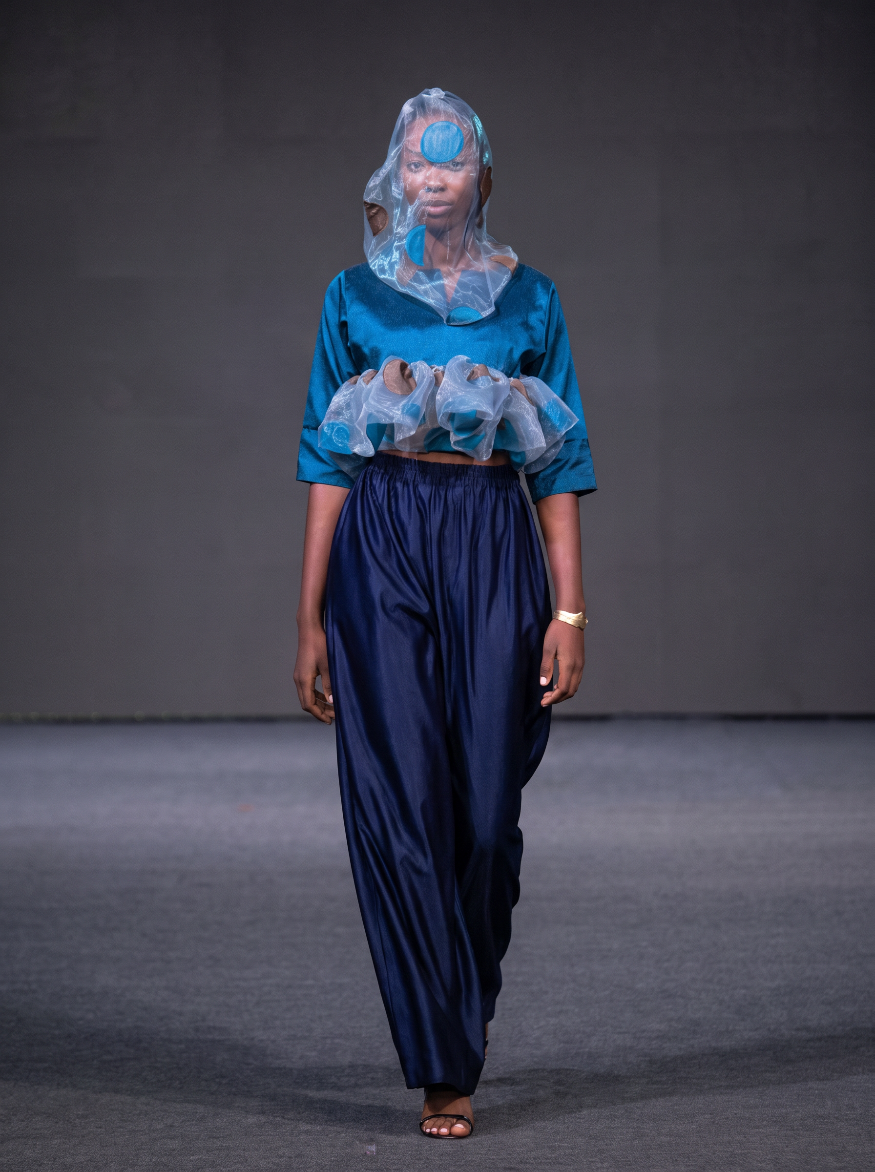 MWAMI Organza-Hood Top — Harmattan '26